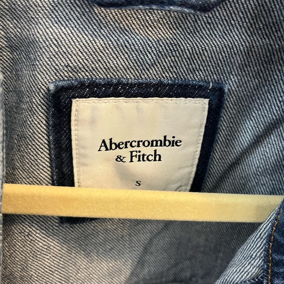 Abercrombie Jean Jacket - Picture 3 of 4